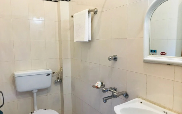 OYO 24319 Hotel Geetanjali Resort