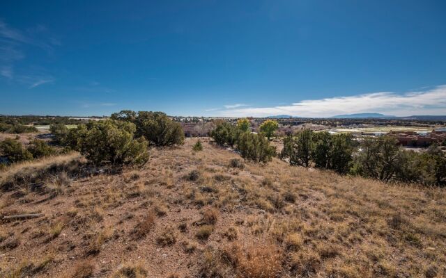 The Sunrise Retreat by Vtrips