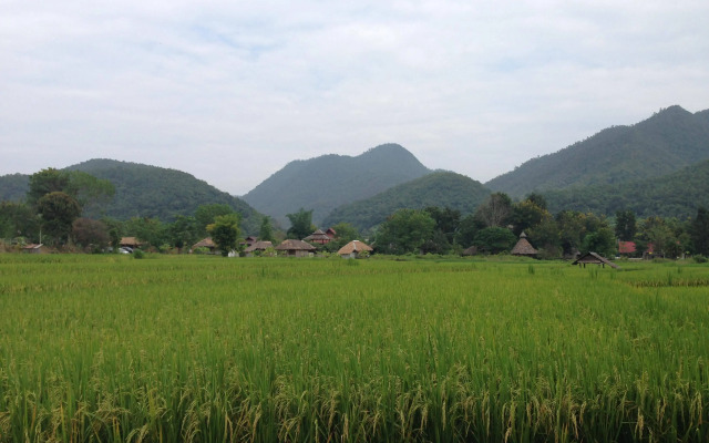 Pai Chan Cottage & Cuisine