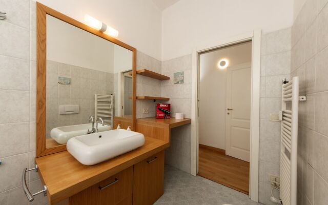 HouSmart Sant'Isaia 67-2