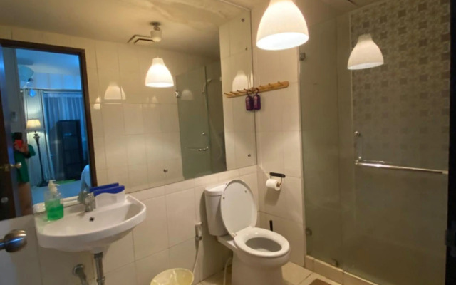 Callia Apartement Golf View Pulo Mas Jakarta Timur