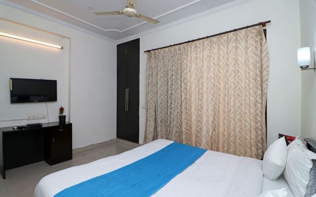 OYO 10878 Unitech Cyber Park
