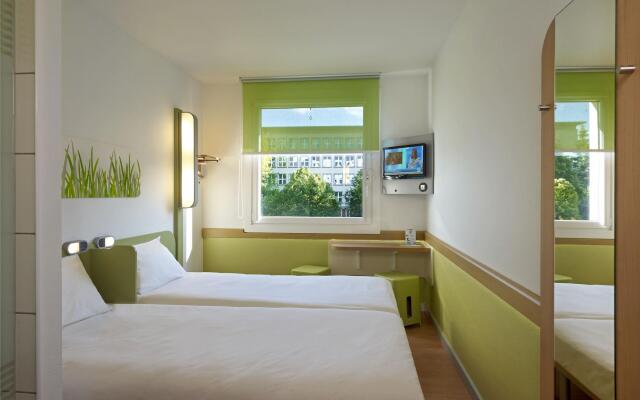 ibis budget Warszawa West Station