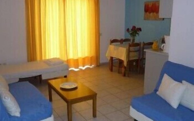 Oasis Hotel Kyparissia