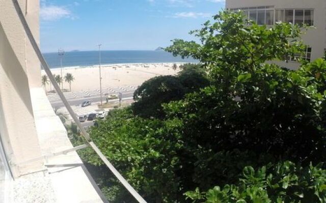 GoHouse - Apartamento Atlantica 206 A - Avenida Atlântica, C