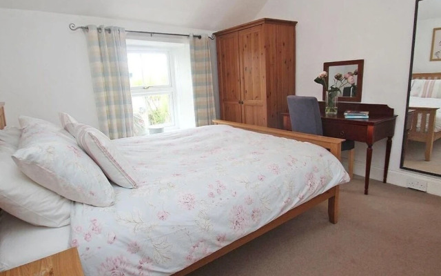 Incline Cottage