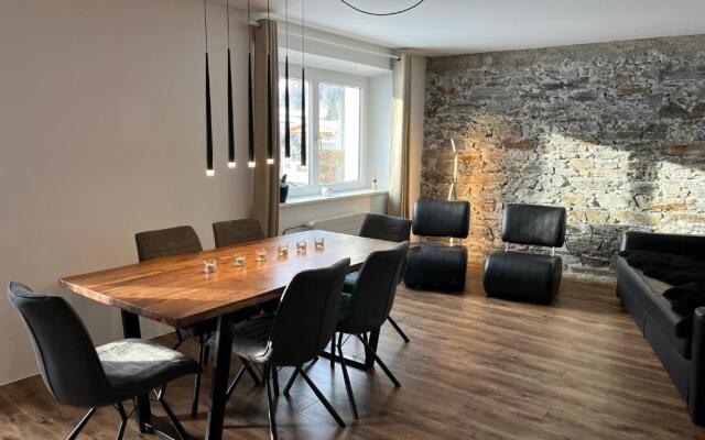 Schöne, sonnige Parterrewohung 3 Zi. mit Garten