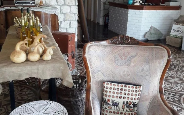 Parva Port Otel