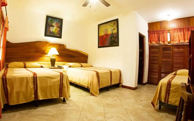 Hotel Dos Mundos
