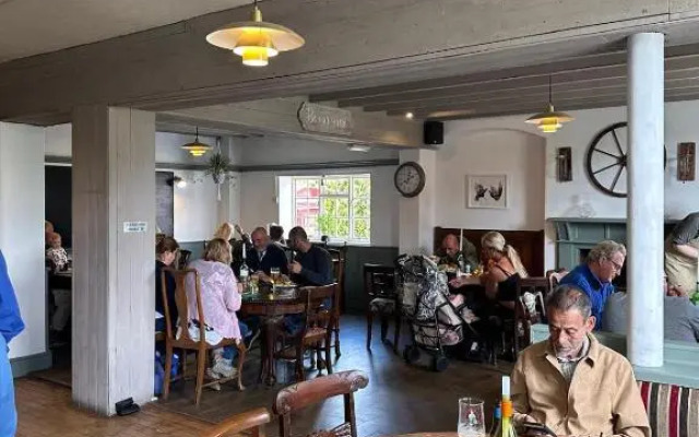 The Hanmer Arms