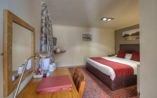 The Elms Hotel