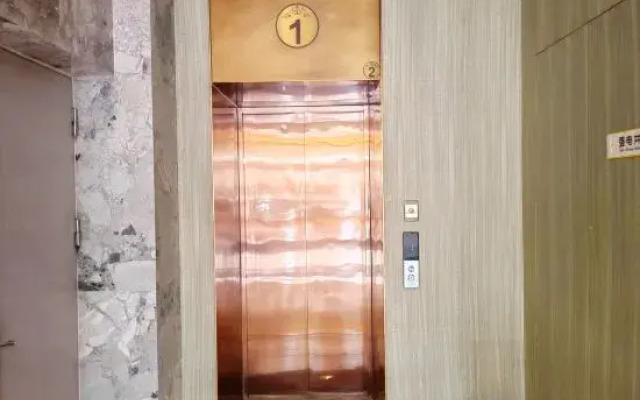 Yinjing Hotel (Alxa Hi-Tech Zone Branch)