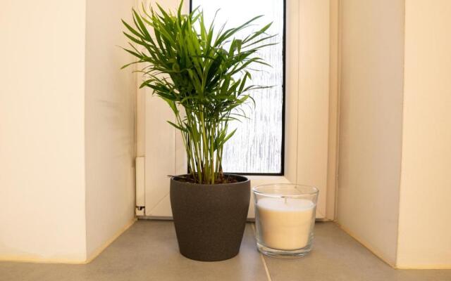 FULL HOUSE Studios - Blue Apartment - NETFLIX, WiFi inkl