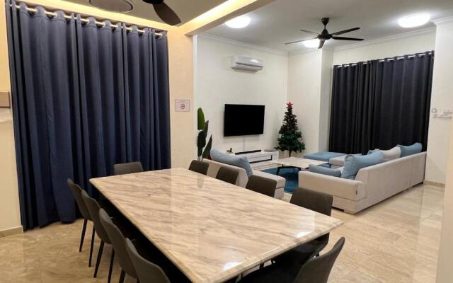 PH Homestay Bungalow House at PJ Fully Equipped