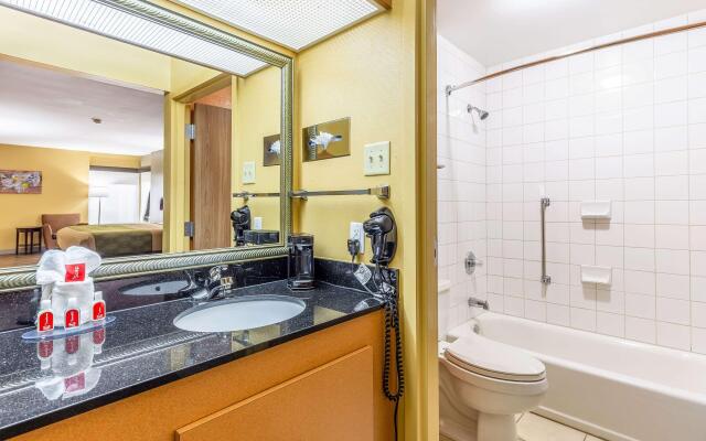 Econo Lodge Moss Point - Pascagoula