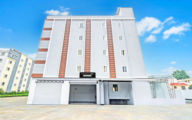 Super Townhouse Oak Kompally