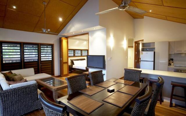 Pure Magnetic Villa