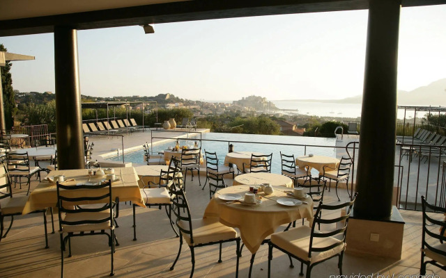 La Villa Calvi