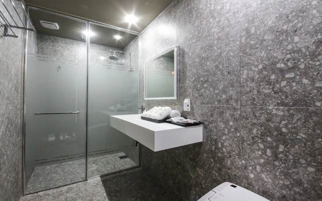 Hotel The Vizit Jeonju