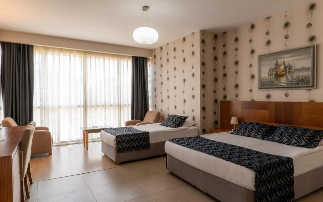 Grand Karot Otel