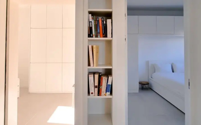 Royal Eden Apartment