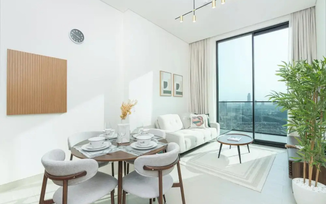 PVH - Serene 1BR - Binghatti House