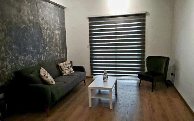 KALIDONIA RESIDENCE Suite Nicosia , Spacious 2 BR suite with office