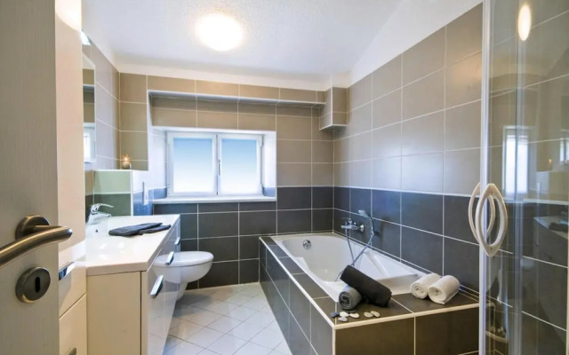 Terraced House in Vidauban With Pool