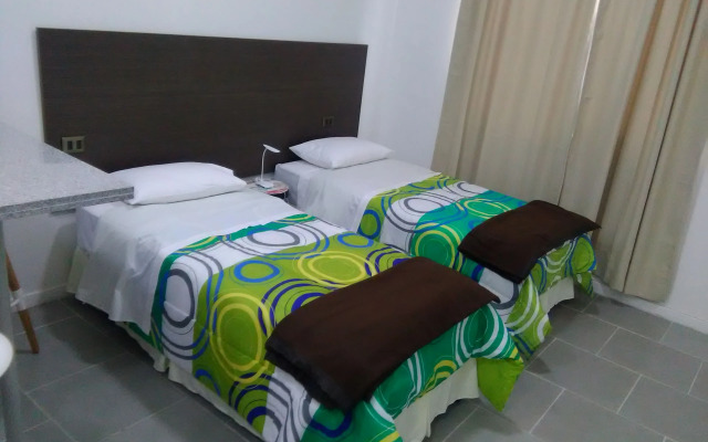 Intown Apart Santa Cruz