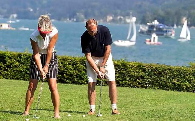 Golf- und Seehotel Engstler