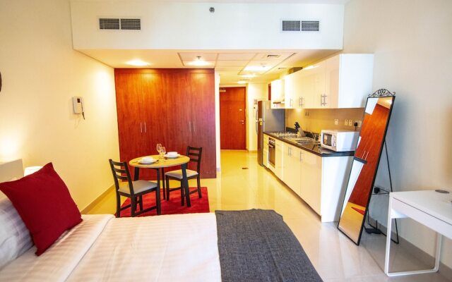 Lux BnB Park Towers Stylsih Studio