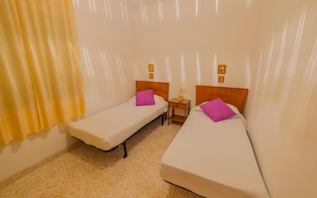 La Pinta 4 1 in Roses