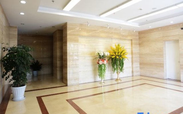 Hongyin Square Apartment Hotel