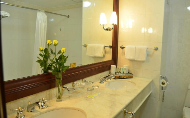 Hotel Cambodiana