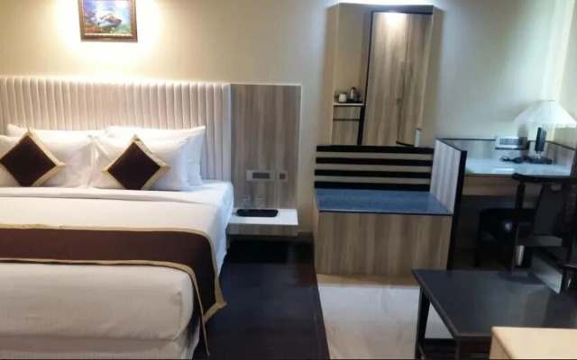 OYO 7130 Hotel Broadway