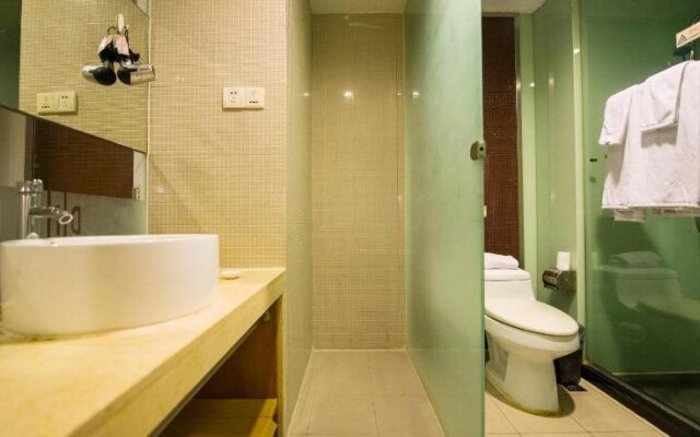 Dongwei Hotel