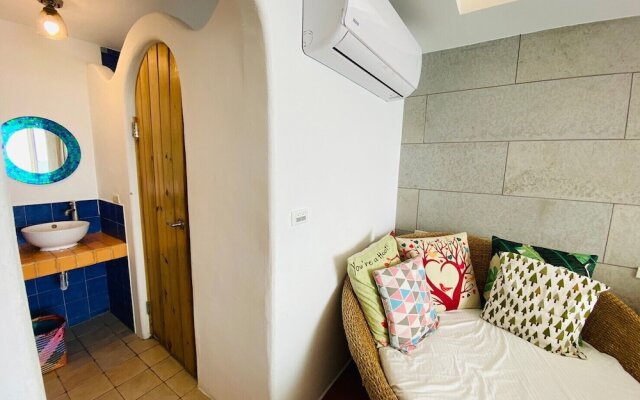 Rockhand Homestay