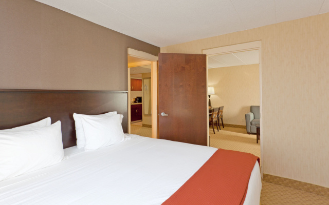 Holiday Inn Express Hotel & Suites Dover by IHG