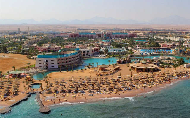 Almas Palace Resort (Families & Couples Only)