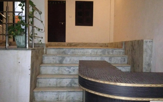 Suri Guest House