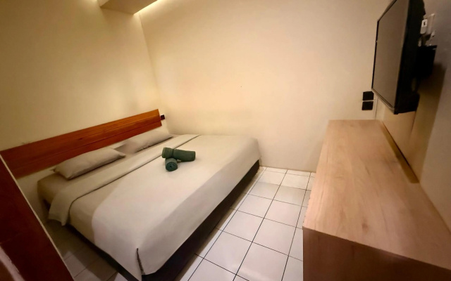 Buton Backpaker Lodge - Hostel – Guest Rooms – Bandung
