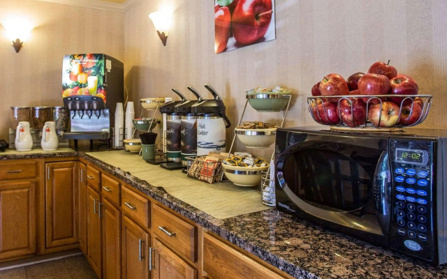 Quality Inn Fort Jackson