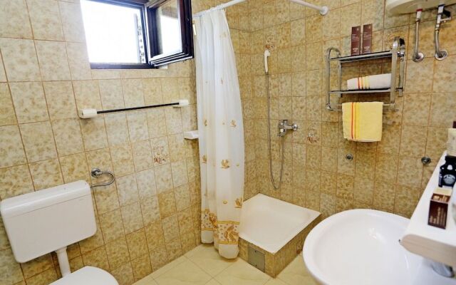 Apartments Dvornik