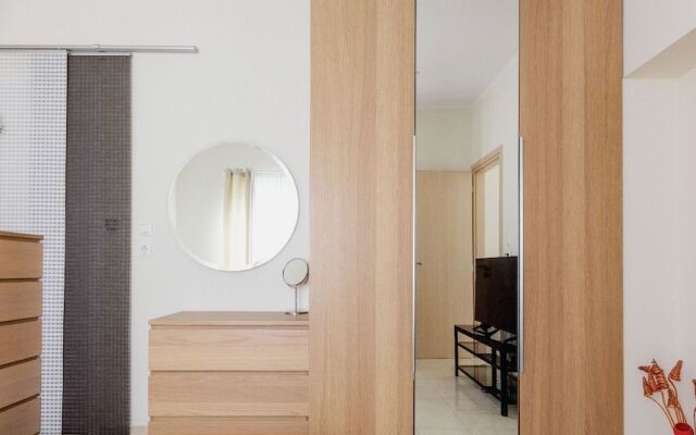 Nautilus Apartments Airport by Airstay