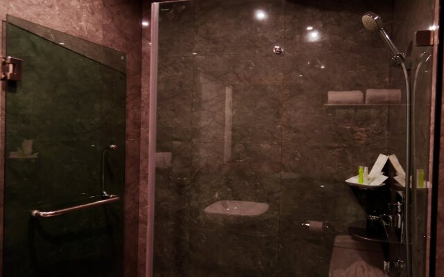 101 Holiday Suite @ Pattaya