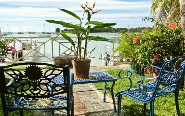 Apartment with 2 Bedrooms in Grand Baie, with Wonderful Sea View, Enclosed Garden And Wifi - 350 M From the Beach