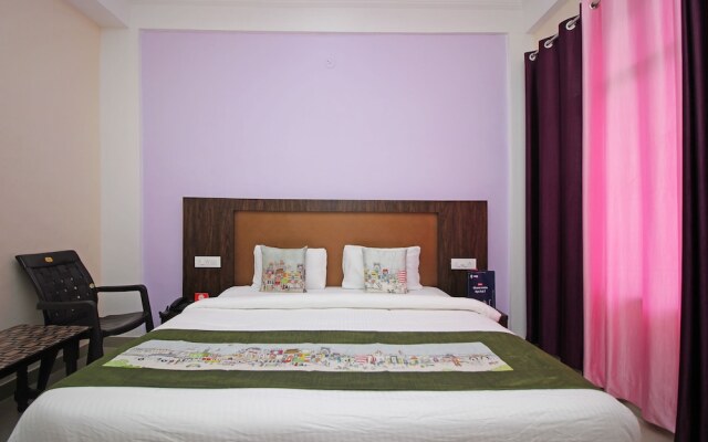 OYO 5509 Hotel Chandni