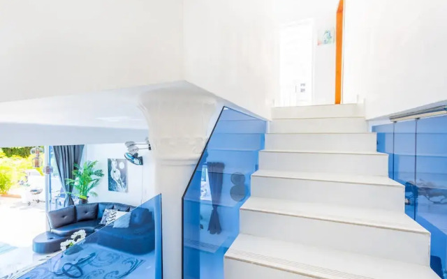 New Stylish 3BR Villa With Private Pool Terrace