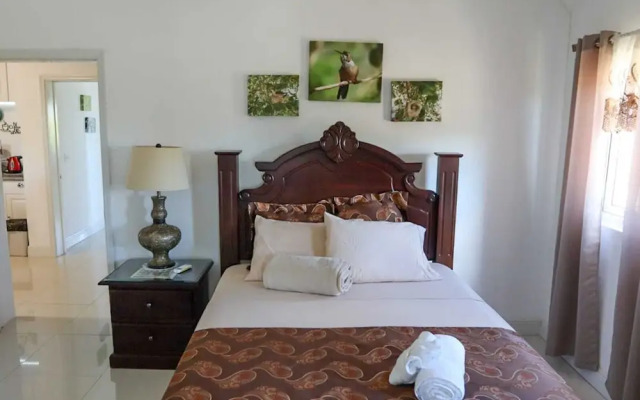 Red Knot Manor