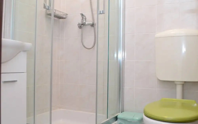 Charming Apartment Venilia Green